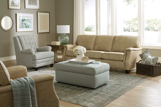 Salem - Leather Sofa With Nails