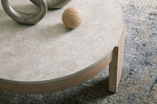 Guystone - Occasional Table Set (Set of 3) - Light Brown