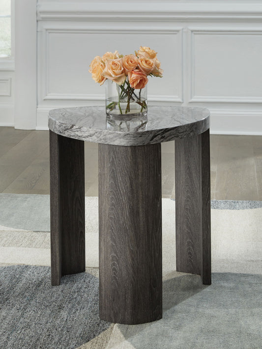 Surmour - Triangle End Table - Gray / Brown