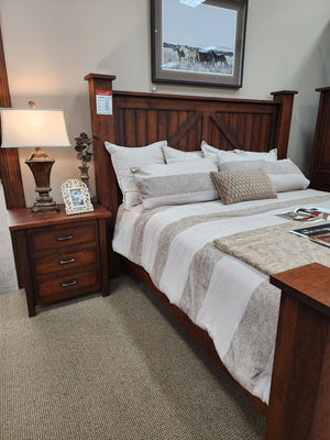 Mountain Lodge Bedroom Set - King Size